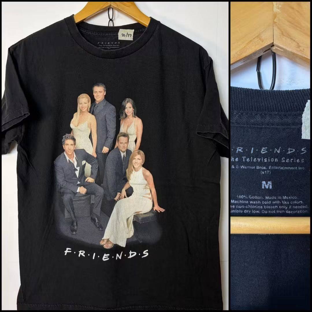 เสื้อยืดมือสอง Friends / Black